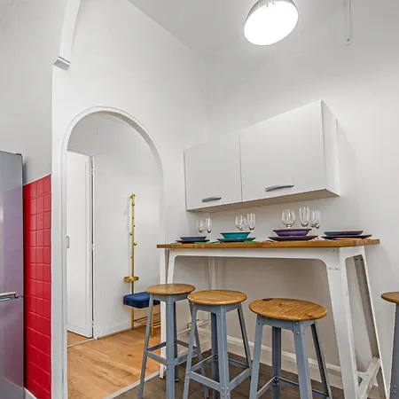 Av De France - Agreable 3 Pieces - Frontiere Monaco A 30 Metres Апартаменты *